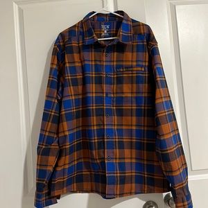 Mountain Hardware Button Down